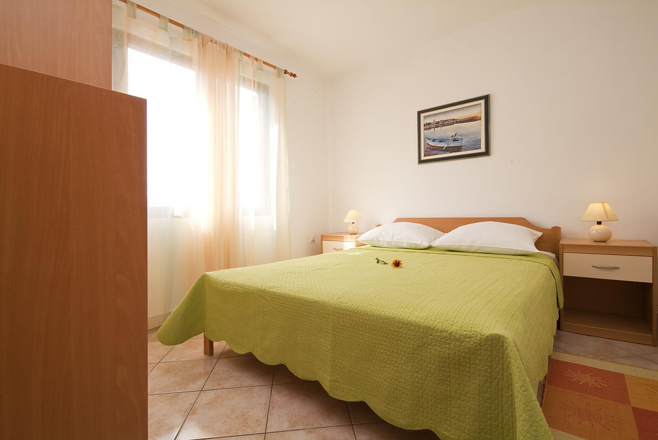 Apartments Valentina-B Nin Esterno foto