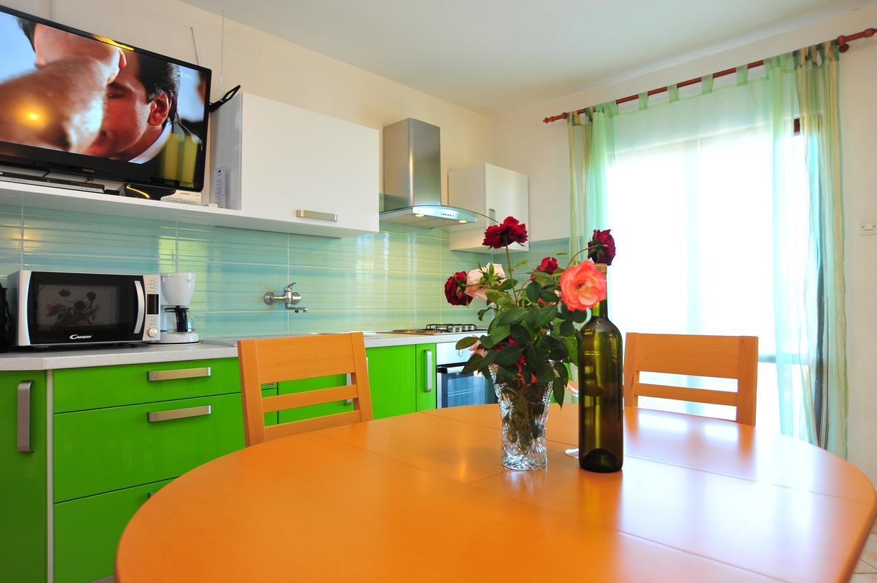 Apartments Valentina-B Nin Esterno foto